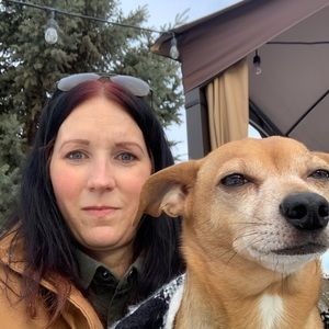 Meet your Posher, Marnie